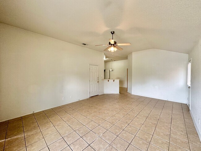 Photo - 214 Dale Earnhardt Dr Unidad 214 A Dale Earnhardt