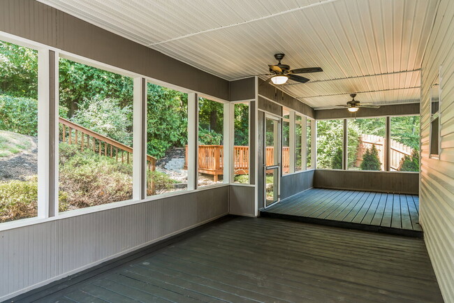 Photo - 111 Coldwater Dr