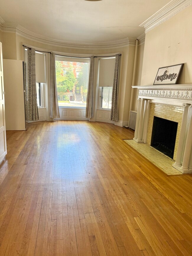 Photo - 849 Beacon St Unit 1