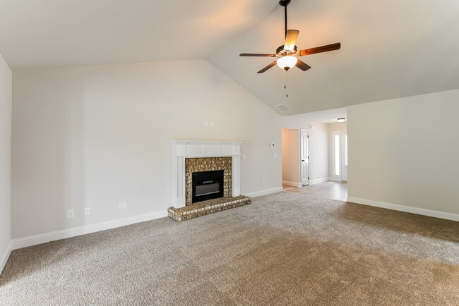 Photo - 74 Heartland Cir