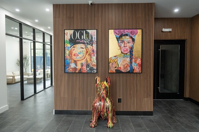 Photo - Vida By Gomes