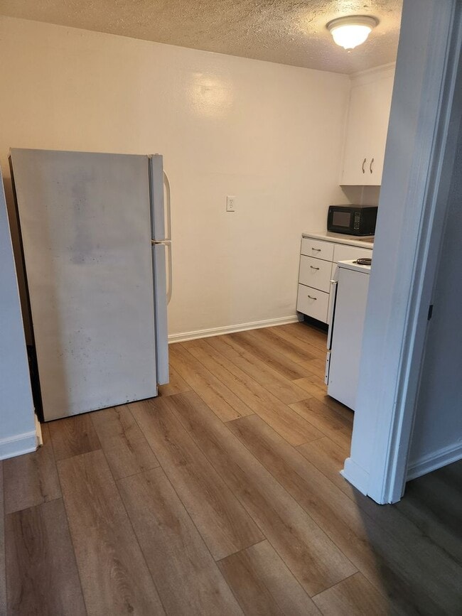 Photo - Cozy One Bedroom