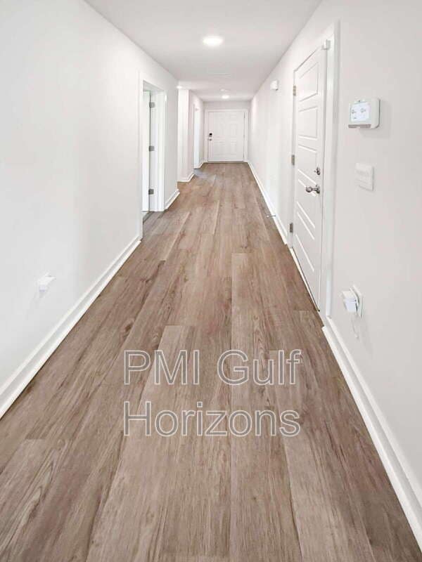 Photo - 20 Spoonbill St