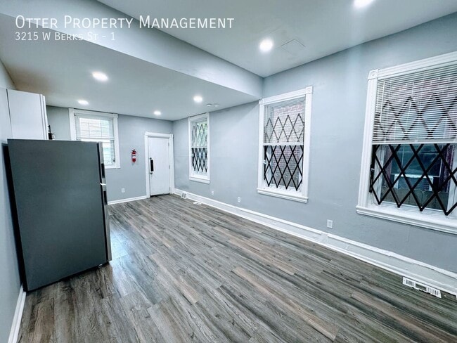 Photo - 3215 W Berks St Unit 1