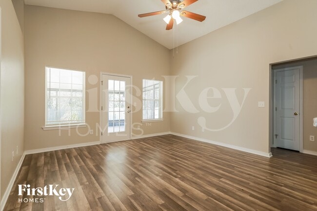 Photo - 2047 Eclipse Dr
