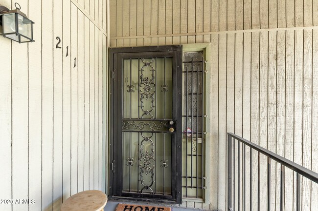 Photo - 729 W Coolidge St Unit 211