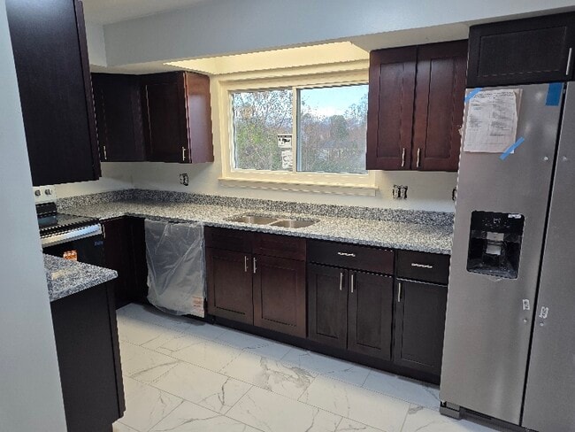 Photo - 3840 Windsor Gate Rd Unit A