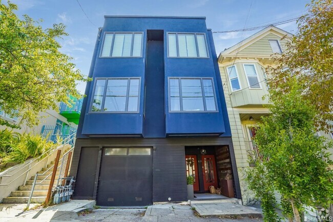 Building Photo - 635 6th Ave Rental