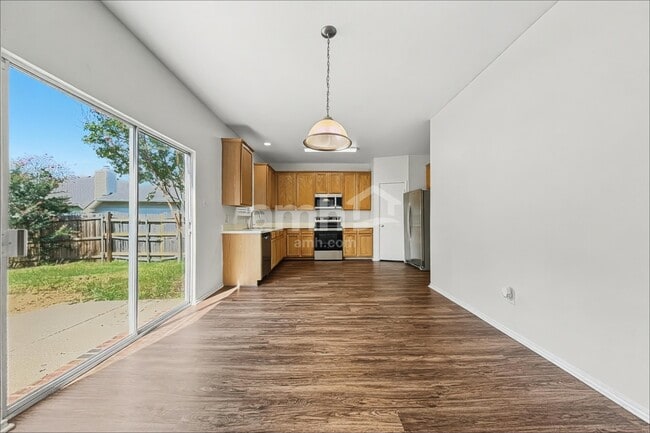 4000 Hidden Meadow Ct
