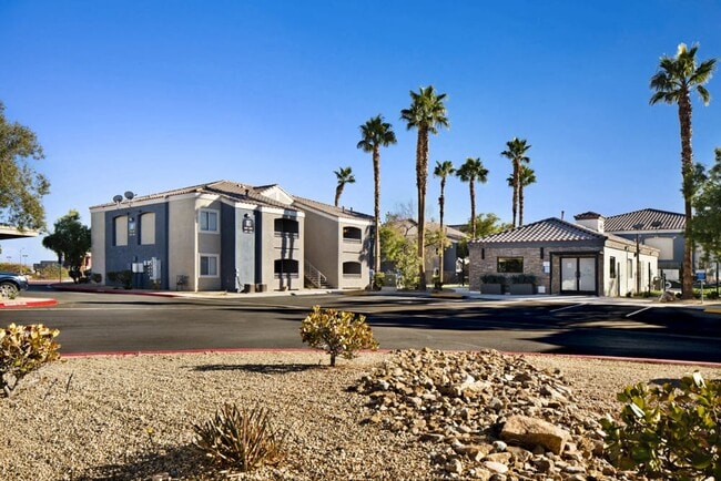 Building Photo - SITE Summit Rental