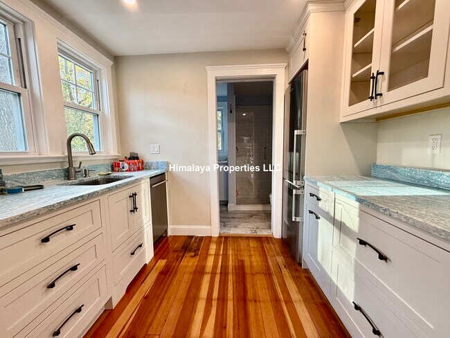 245 Cottage Rd