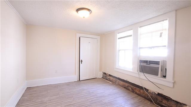 Photo - 7215 S Claiborne Ave