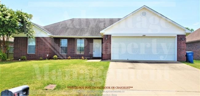 Building Photo - Showings Available Rental