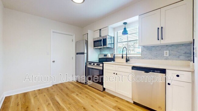 Photo - 6710 S Juanita Ave