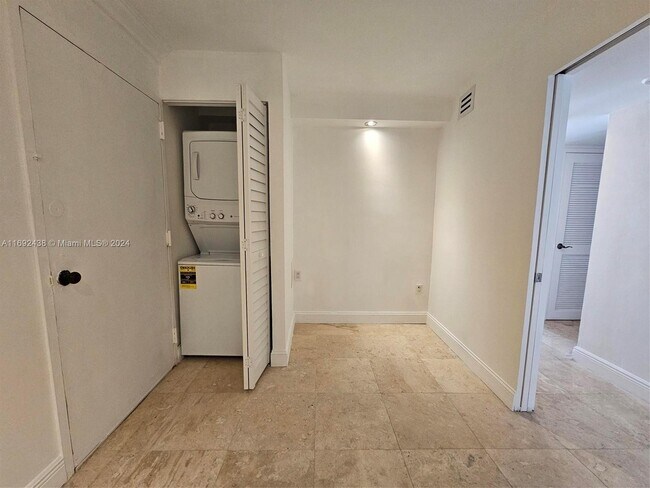 145 SE 25th Rd Unit 804