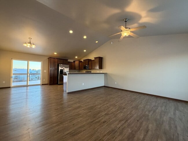 Photo - 1589 Ashlynd Ct