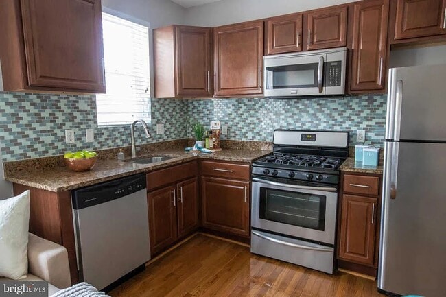 Photo - 2 17th St SE Unidad 202