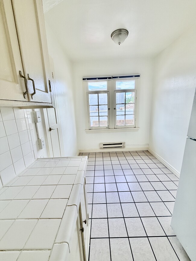 Photo - The Gardenia Unit 9