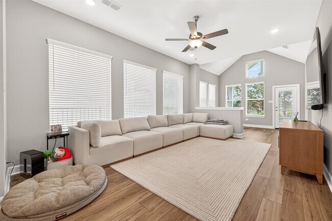 Photo - 11226 Common Hackberry St