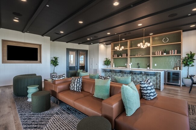 Banyan Flats Apartments