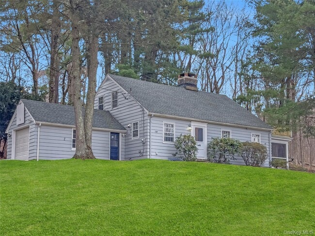 Building Photo - 630 Quaker Rd