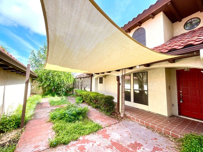 Photo - MOVE IN SPECIAL 2 Bedroom Garden Style Villa Home In A Prime Location – Near Shopping & Dining!