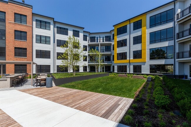 Parkway Apartments