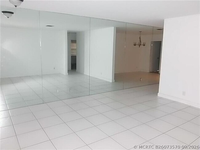 Photo - 1905 SW 86th Ave