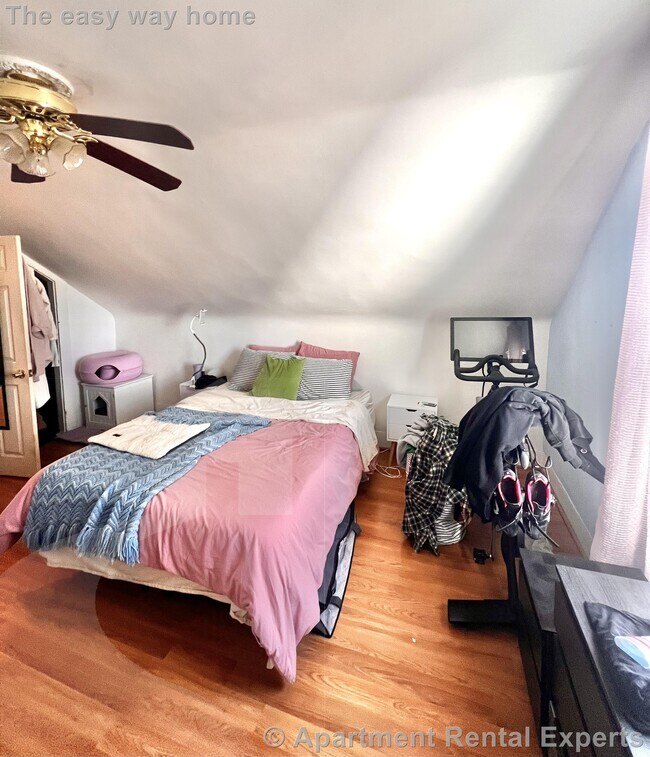 Photo - 282 Lowell St