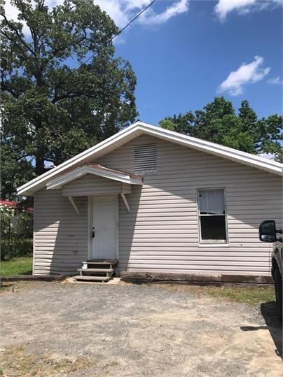 Building Photo - 603 Spell St Rental