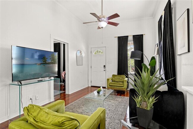 Photo - 2206 E 3rd Ave