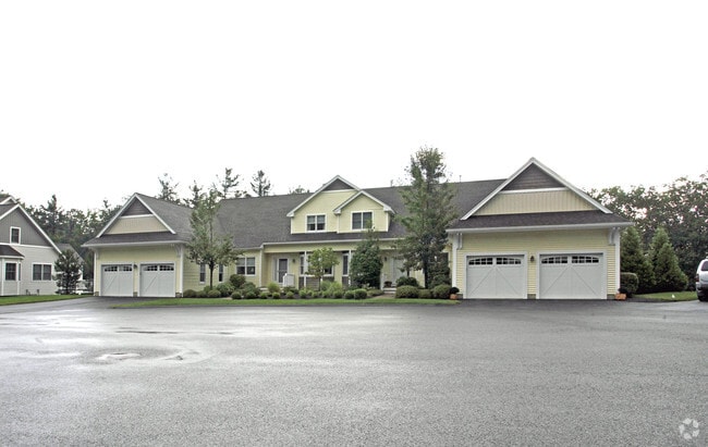 Photo - Salisbury Hill