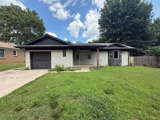 $1400 - 3 bedroom / 1 bathroom - Single Fa... - $1400 - 3 bedroom / 1 bathroom - Single Fa... House