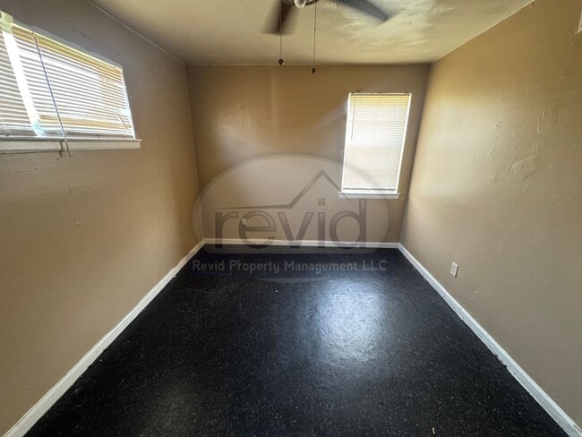 Photo - 2436 Charjean Cove Unit INVEST TN - 2434