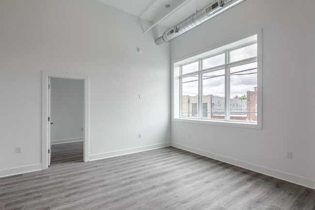 Photo - 1705 Jackson St