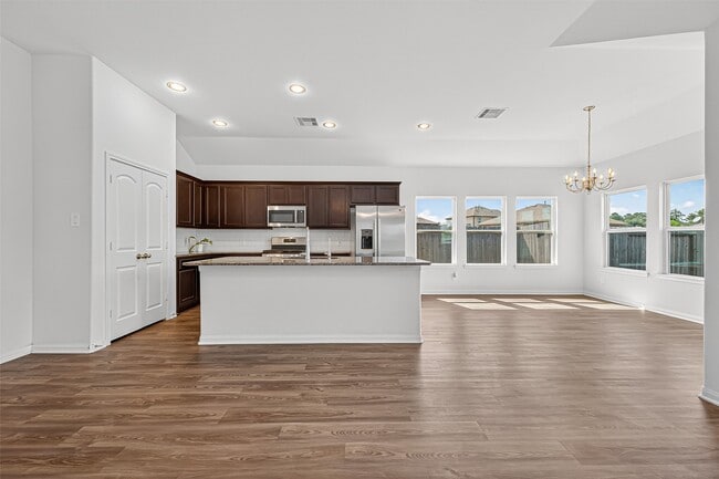 Photo - 13927 Katlin Rd