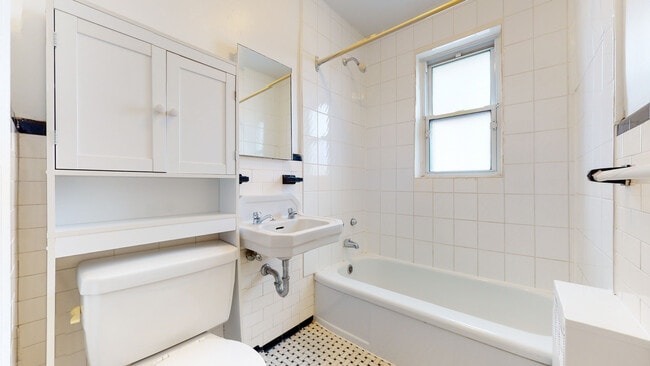 Photo - 385 Besserer St. – The Belgarde Apartments Unit 51