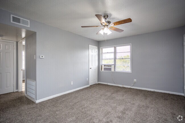 2BR, 1BA - 780SF - Living Area - Claremont