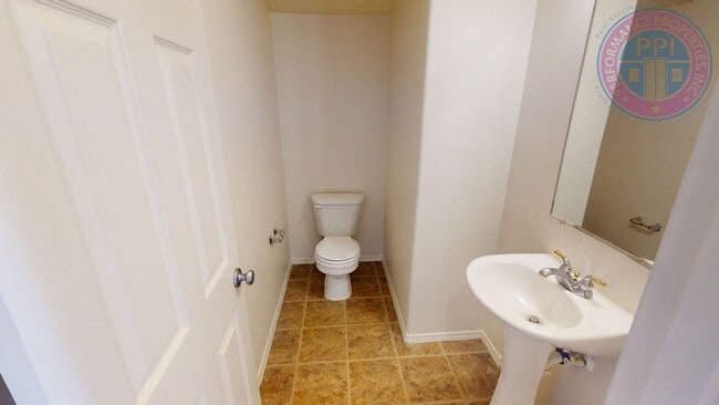 Photo - Bethany - Central Air, modern Pet Friendly, Near Intel/Nike, Excellent Schools