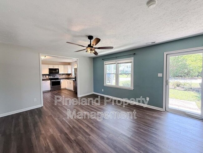 Photo - 1690 Clairborne Dr