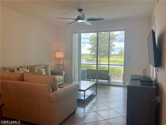 Photo - 5835 Double Eagle Cir Unidad 4714