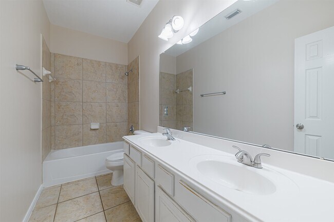 Photo - 24207 Yelverton Glen Dr