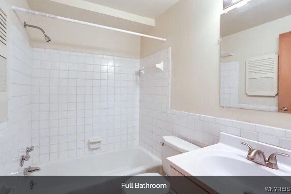 Photo - 2475 Sheridan Dr