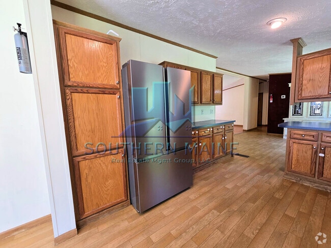 Building Photo - 73 Rte 106 Rental