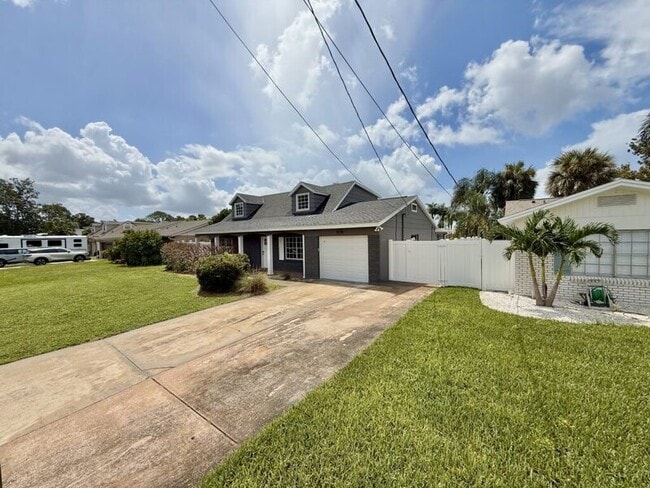 Photo - 8718 Thornwood Ln