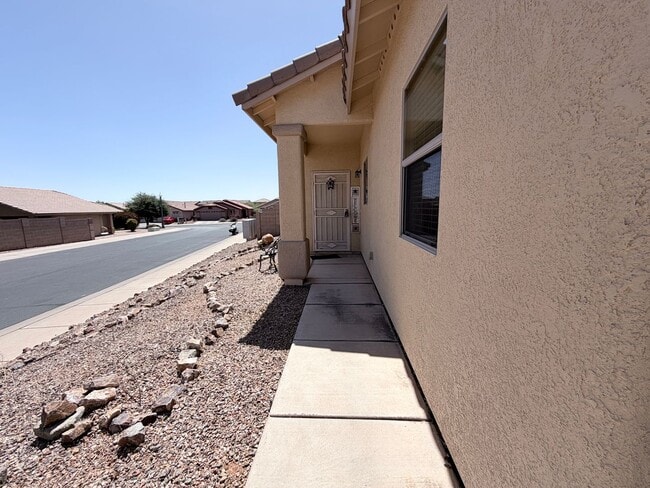Photo - 3BR/2BA/2CG 1,401 sq.ft. rental with Community POOL in Sierra Vista, AZ