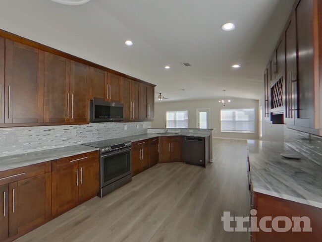 Photo - 14214 Edinburgh Moor Dr