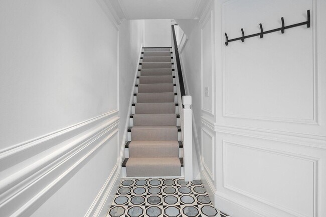 Photo - 1832 Corcoran St NW