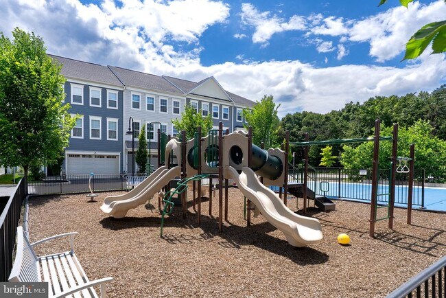 Photo - 10225 Hilltop Ascent Dr