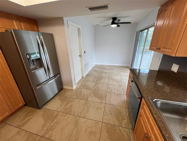 Photo - 2650 NW 94th Way